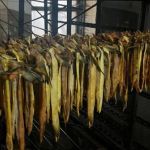 В Смоленске нашли крупный нелегальный цех по производству копченой рыбы