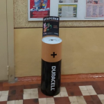 В школах Смоленска появятся контейнеры и пакеты для сбора использованных батареек
