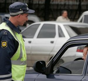 В Смоленске задержали обкуренного спайсами водителя иномарки