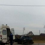 В Рославльском районе столкнувшиеся машины сбили женщину