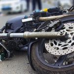 Молодой мотоциклист попал в аварию под Смоленском