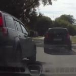 Автохамка нарушила правила дорожного движения и попала на видео