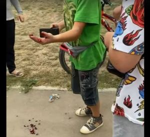 В Смоленской области ребенок получил страшные раны от взрыва петарды