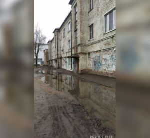 В Смоленске центральная улица превращается в пруд