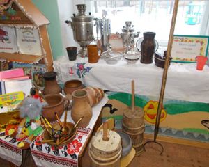 В одном из детских садов на Смоленщине открылся мини-музей посуды