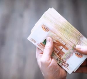 Житель Смоленщины отсудил 15 тысяч рублей за укус собаки, находившейся на привязи