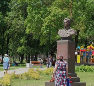 В Заднепровском районе открыли памятник Кутузову