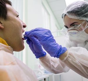 На сколько оштрафуют россиян за отказ в тестировании на коронавирус
