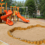 На каких улицах Смоленска появятся новые детские игровые площадки