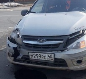В серьёзной аварии под Смоленском получила травмы пассажирка «Гранты»