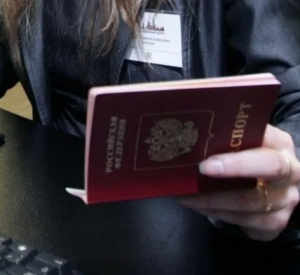 Молодой смолянке дали кредит по чужому паспорту