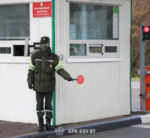 Жители Смоленщины часами проходят контроль, чтобы попасть в Республику Беларусь