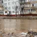 Проспект Строителей вновь ушел под воду