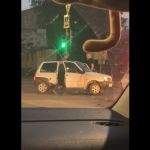 В Смоленске на улице Николаева водители устроили драку (видео)