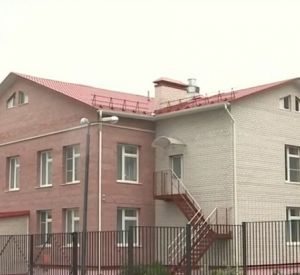 Суд приостановил деятельность детского сада «Веснушка» (видео)