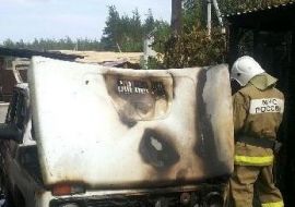В Гагарине сгорел легковушка