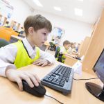 Смоленские школьники приняли участие в онлайн-олимпиаде «Безопасные дороги»