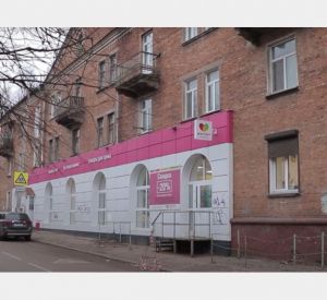 Видео: Смоленских бизнесменов упрекают в порче фасадов