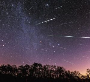 Жители Смоленска могут наблюдать за самым ярким в году звездопадом