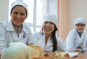 Студенты-медики в Смоленске получат стипендии в 2,5 тысячи рублей