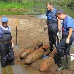 В смоленских реках нашли четыре бомбы и 74 гранаты