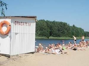 В Смоленске на озере Ключевом спасли двух девочек-подростков