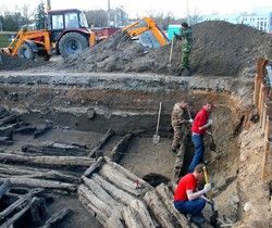В Смоленске найдены остатки древних оборонительных сооружений времен войны с поляками