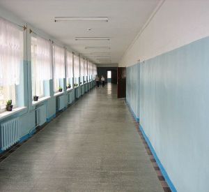 На работу в одну из школ Смоленской области был принят работник с открытой формой туберкулеза