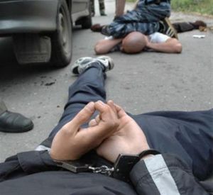 В Сафоновском районе задержали наркокурьера