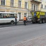 В Смоленске начали ямочный ремонт улиц Дзержинского и Большой Советской