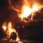 На Смоленщине загорелся автомобиль с водителем
