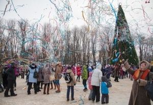 Главная новогодняя елка Смоленска переедет